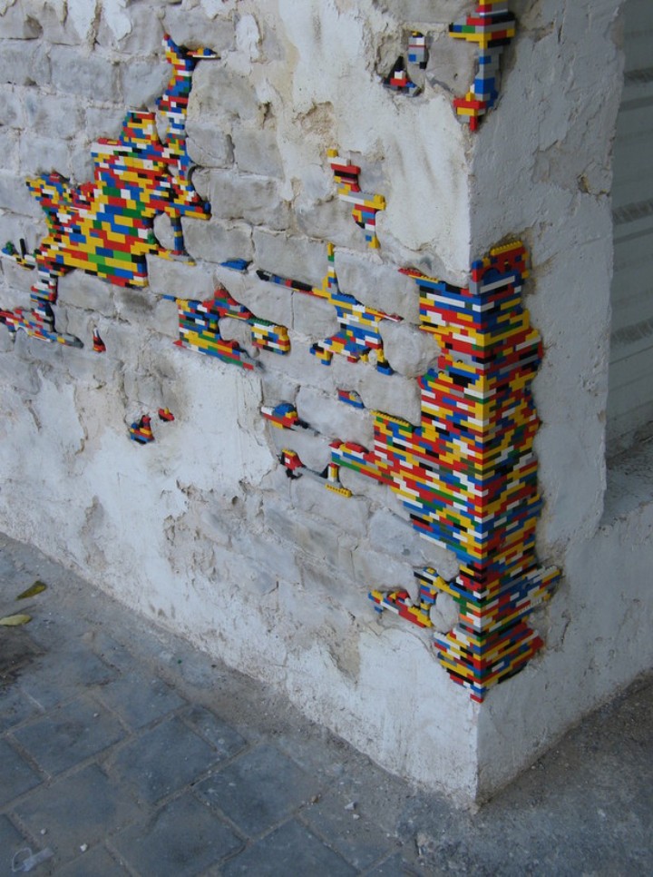 Lego Repair by Jan Vormann